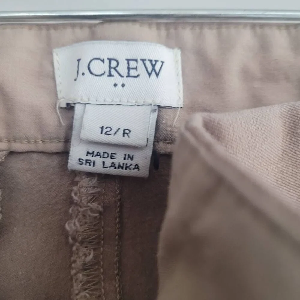 J Crew khaki straight leg chino pants mid rise basics preppy everyday minimalist